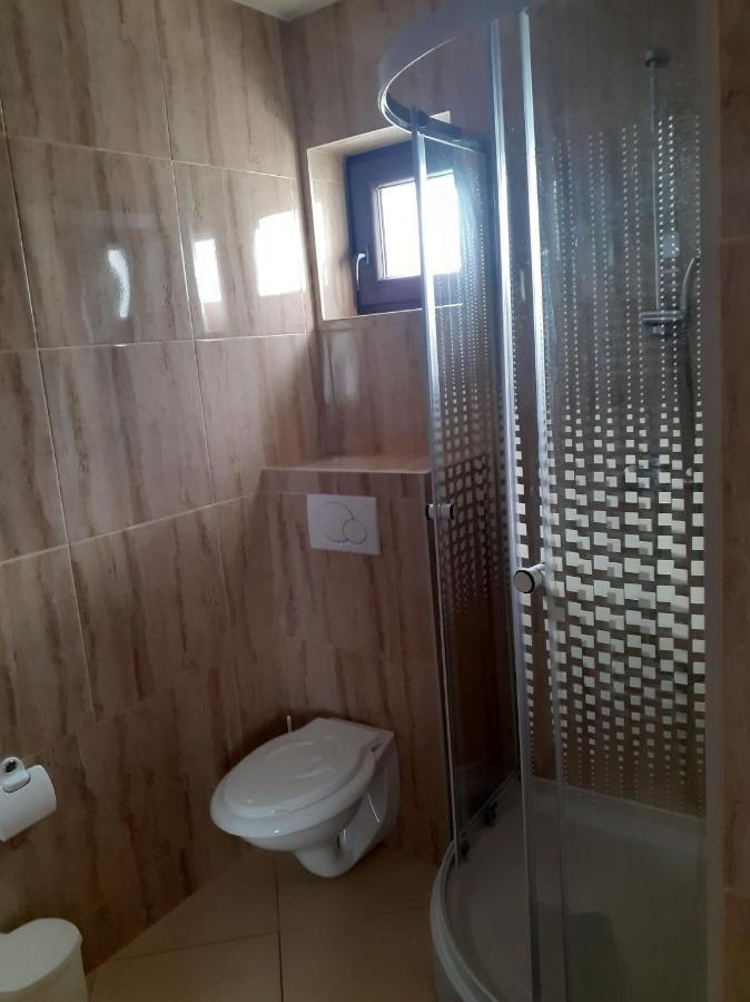 Hotel Casa Andy Buşteni Exterior foto